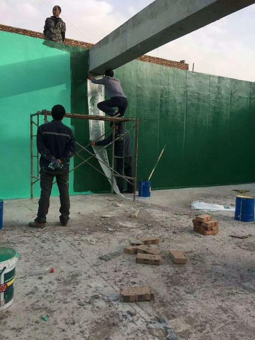 闵行针对老旧车间地面普遍存在的起砂、裂缝问题